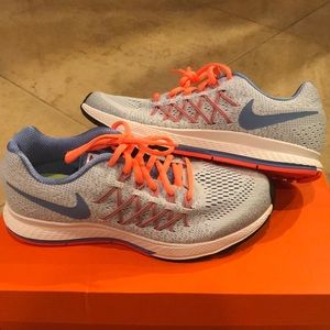 NWT Nike Pegasus Girls Shoe